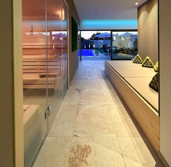 Privates LuxusSPA Sauna, Pool & Garten im Badehaus Kohler genießen